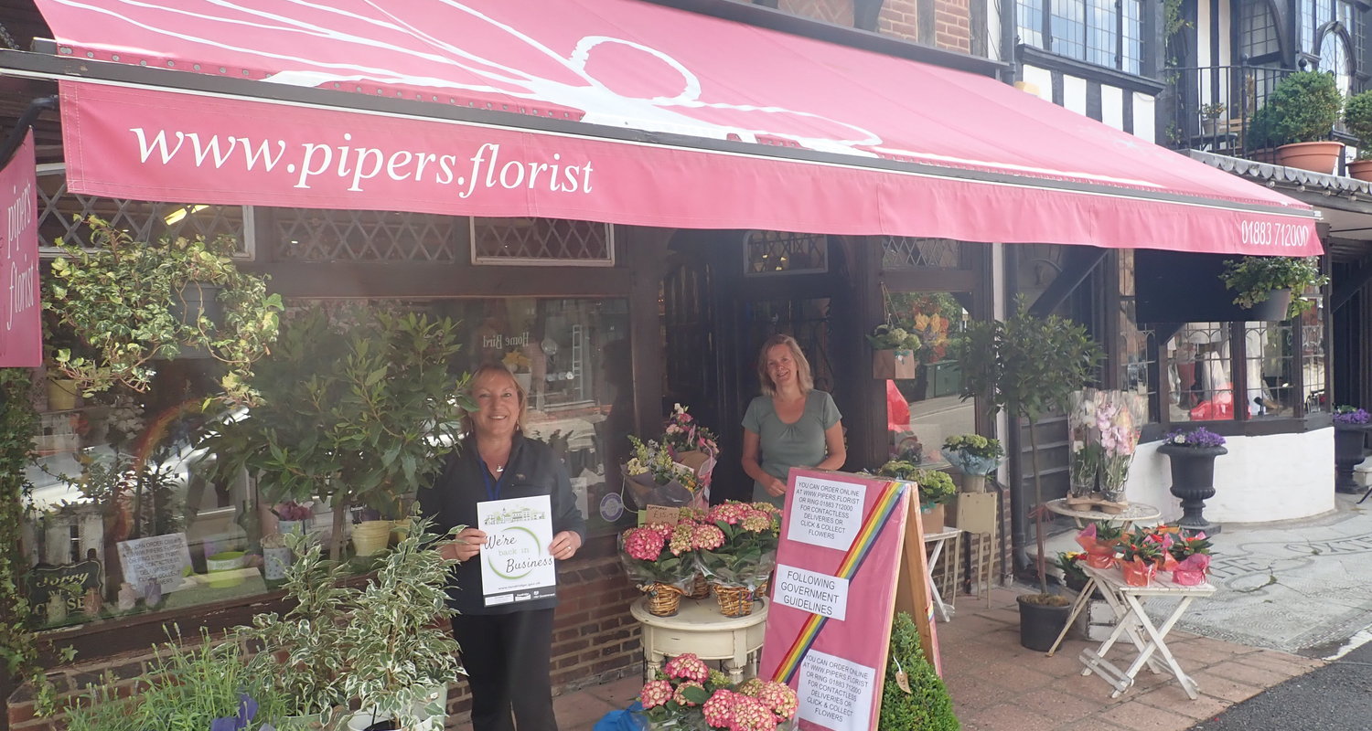 Outside Pipers Florist