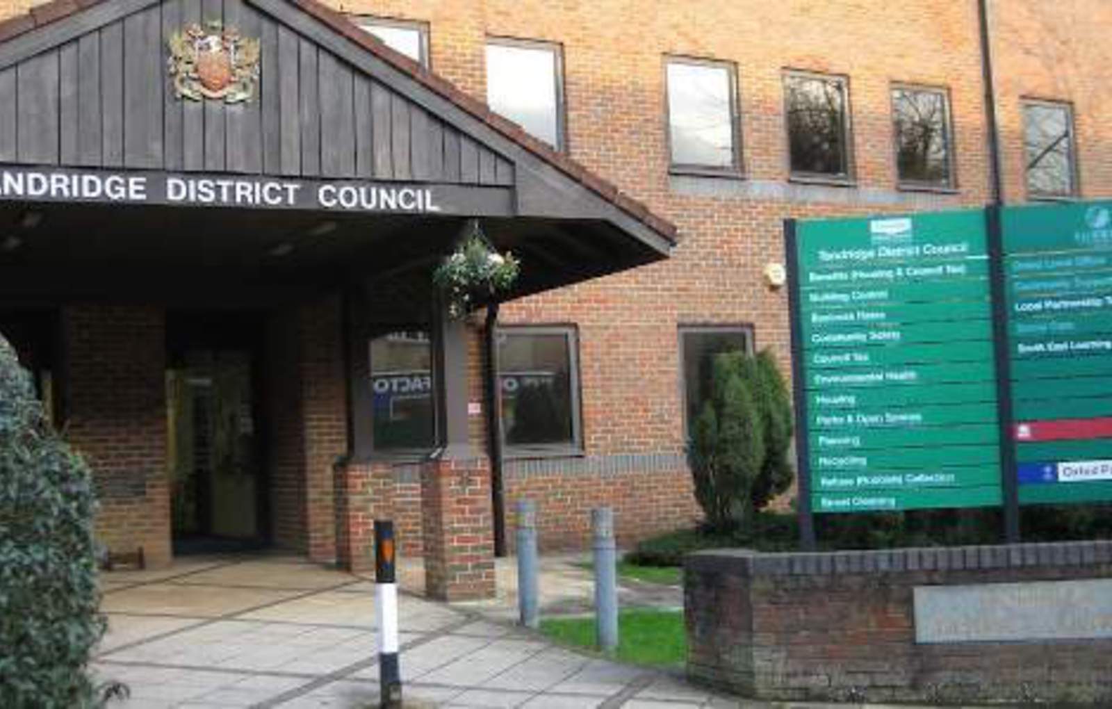 Have your say about the future of local government in Surrey - fill in the survey..
